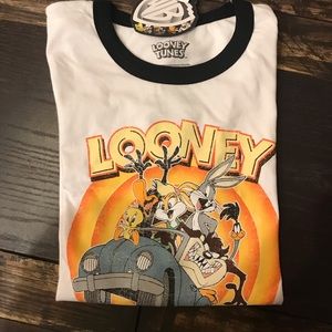 NWT!! LONEY TUNES—HARD TO FIND!!. T-SHIRT